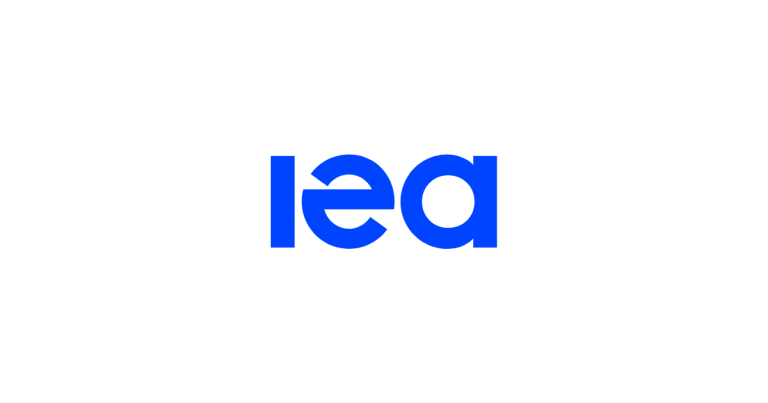 IEA: Global EV Outlook 2025