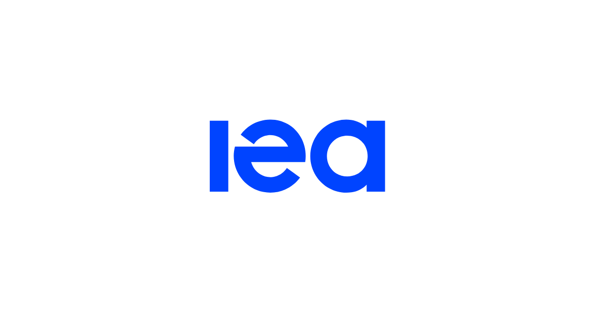 IEA: Global EV Outlook 2025